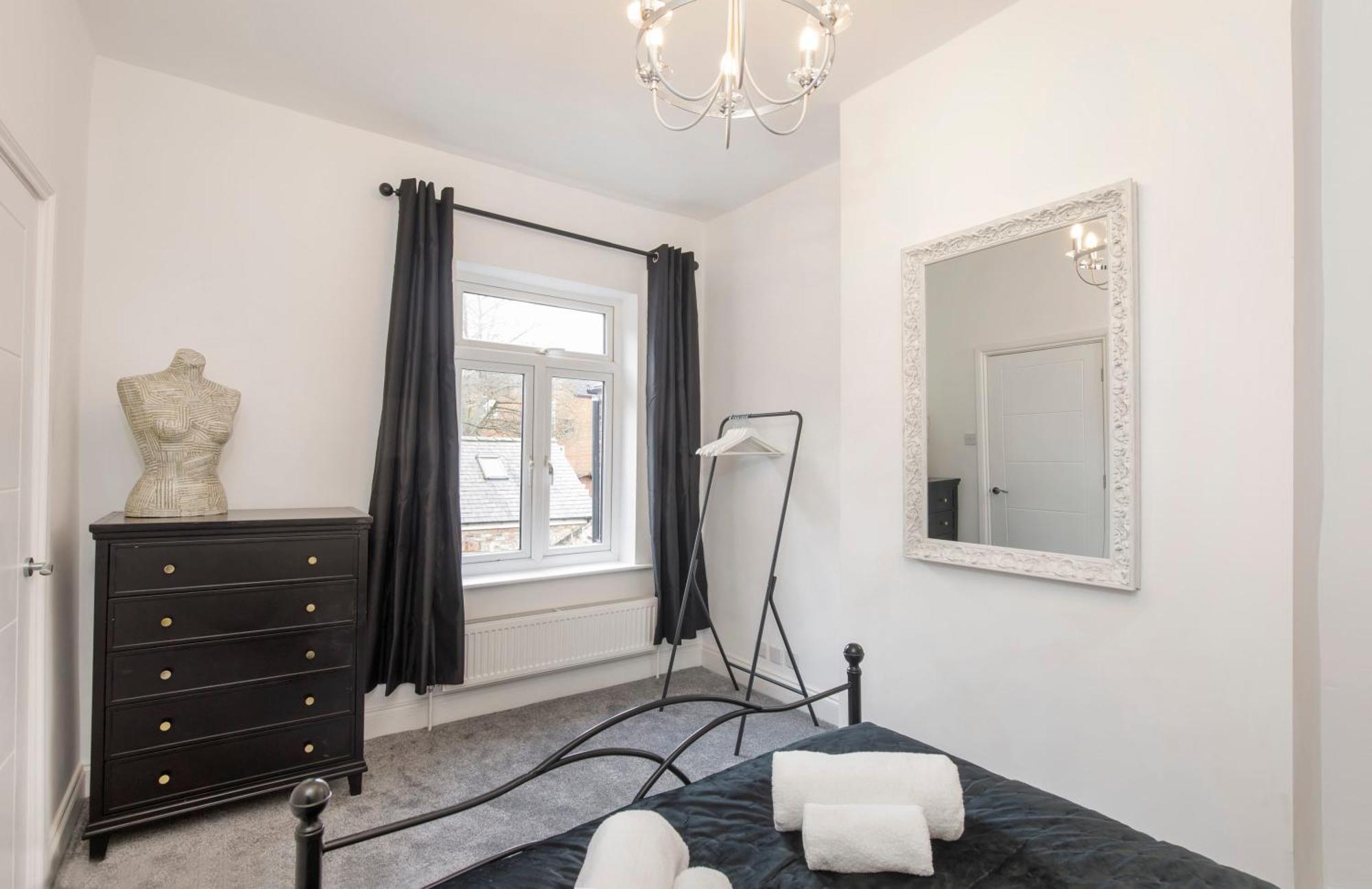 The Milton Sleeps 8 Close To York City Centre Pet Friendly Exterior photo